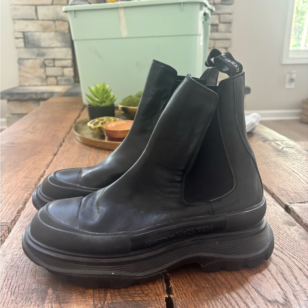 COPY ALEXANDER MCQUEEN BOOTS